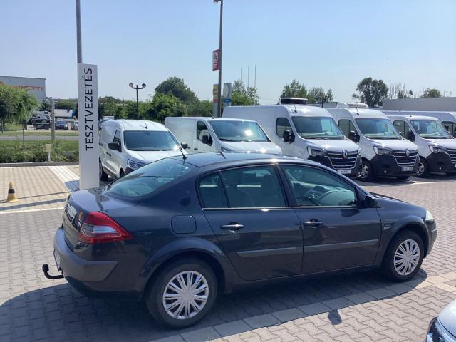 RENAULT MEGANE Limousine 1.5 dCi Expression Mo.-i.1.tul. !