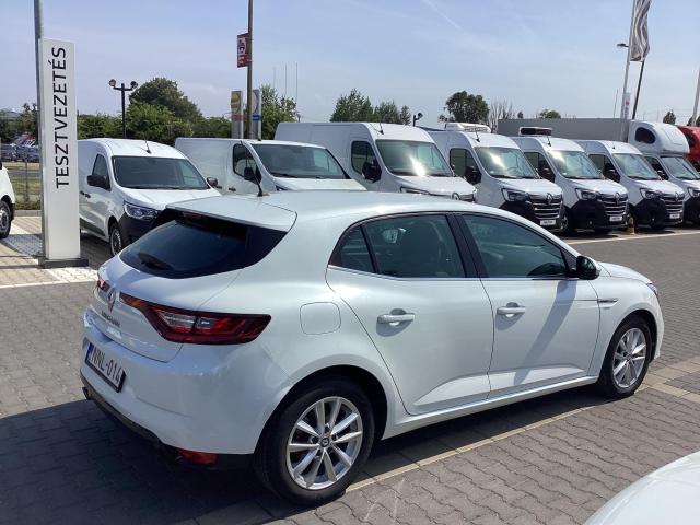 RENAULT MEGANE 1.2 TCe Intens Mo.-i.1.tul.! 83e km ! 1 ÉV GARANCIA !