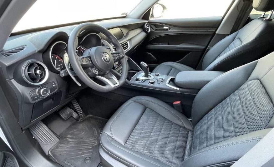 ALFA ROMEO STELVIO 2.0 Super Q4 (Automata) Mo-i.. 2027.03-ig garanciális!